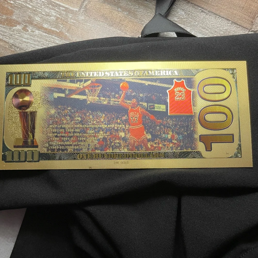 Gold Basketball Player Commemorative Note - Picture 2 of 2